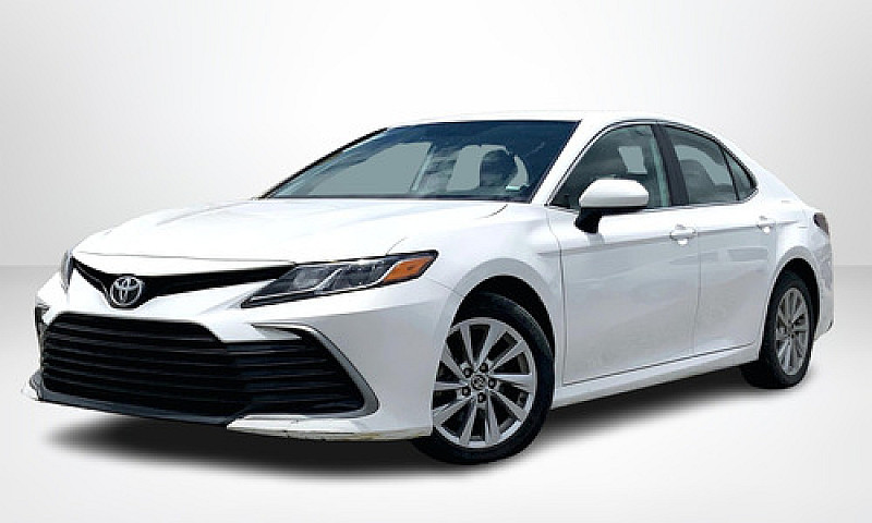 Toyota Camry 2021...