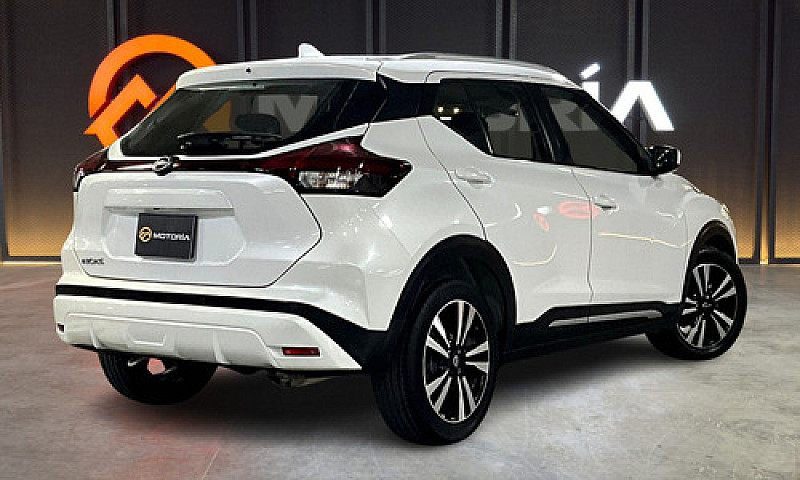 Nissan Kicks 2022...