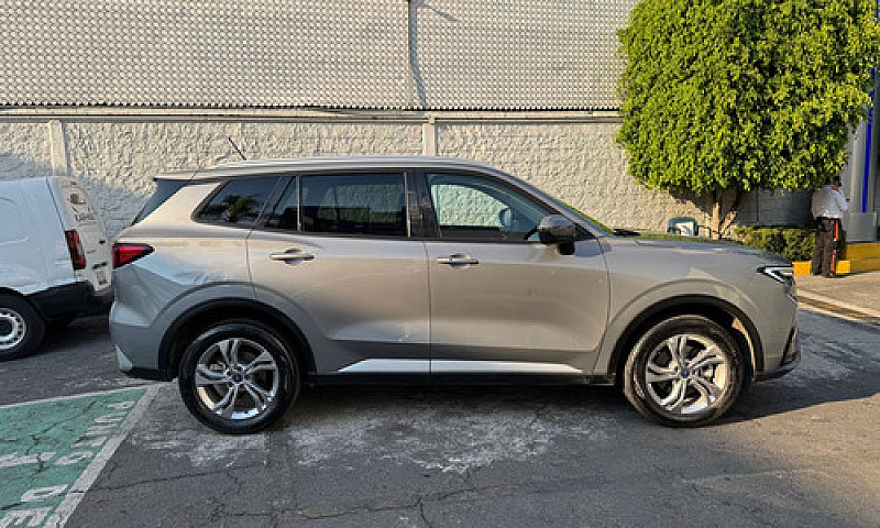 Ford Territory 2024...