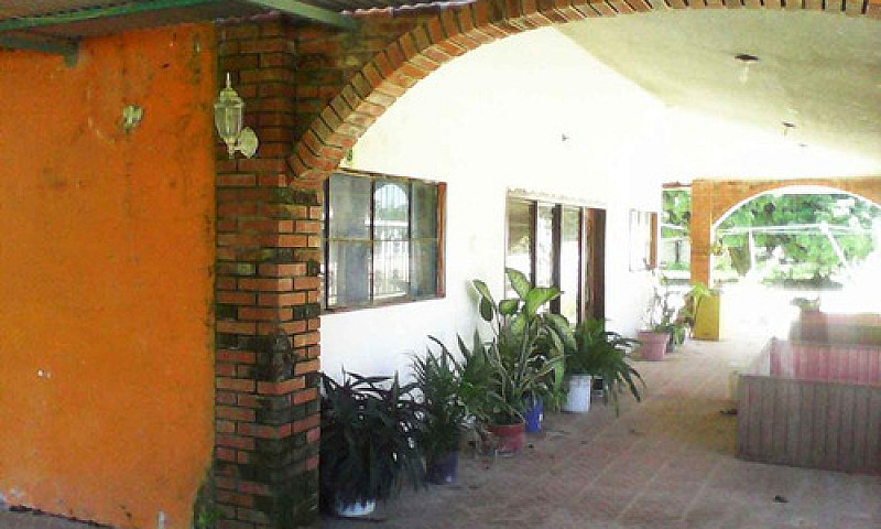 Venta Casa Con Terre...