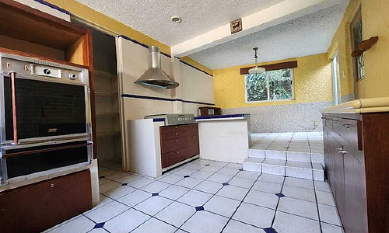 Casa En Venta En Amp...