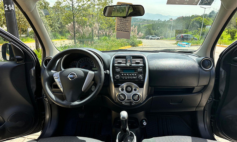 Nissan March 1.6 Sen...