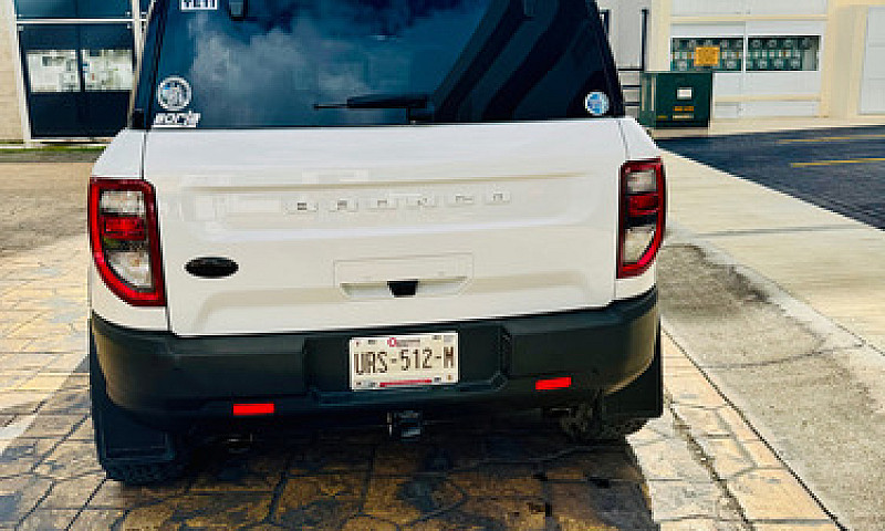 Ford Bronco Sport 1....