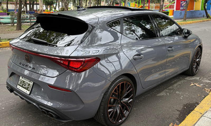Cupra Leon 300Hp...