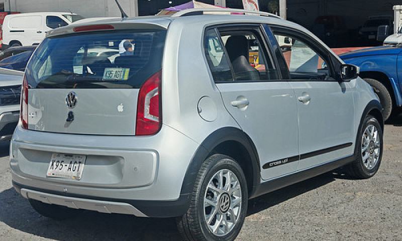 Volkswagen Up! 1.0 C...