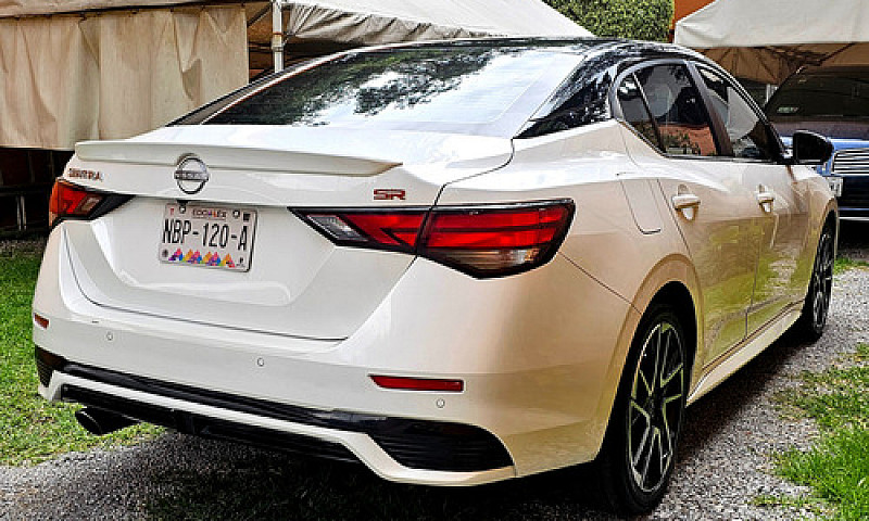 Nissan Sentra 2.0 Sr...