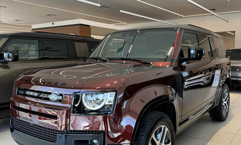 Land Rover Defender ...
