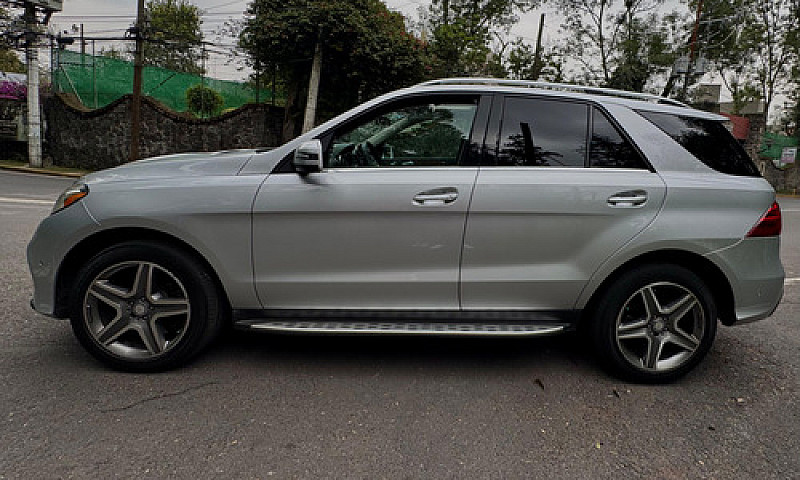 Mercedes-Benz Clase ...