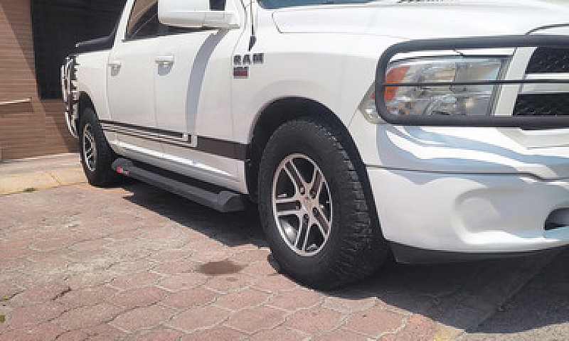 Dodge Ram 2500 Doble...