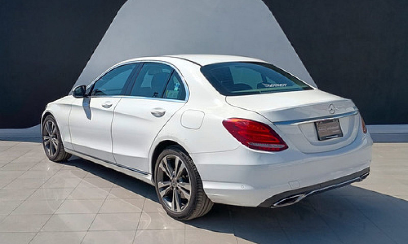 Mercedes-Benz Clase ...