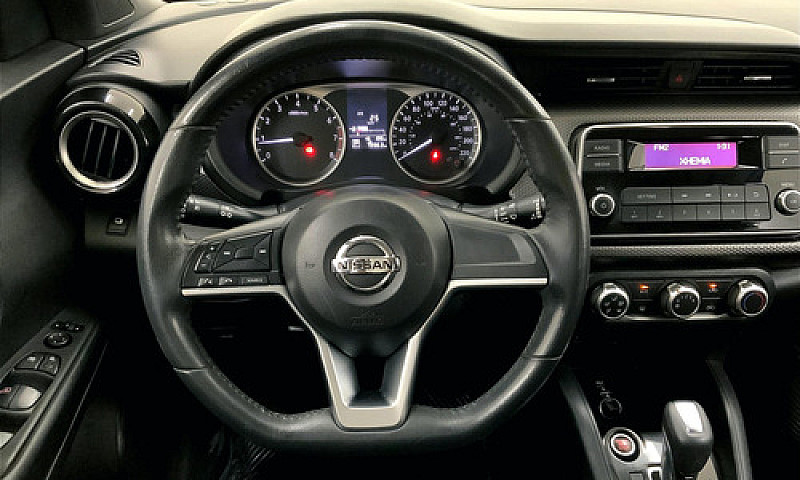 Nissan Kicks 2017...