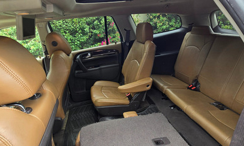 Buick Enclave 3.6 Pr...