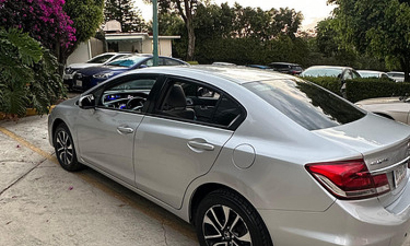 Honda Civic 1.8 Ex A...
