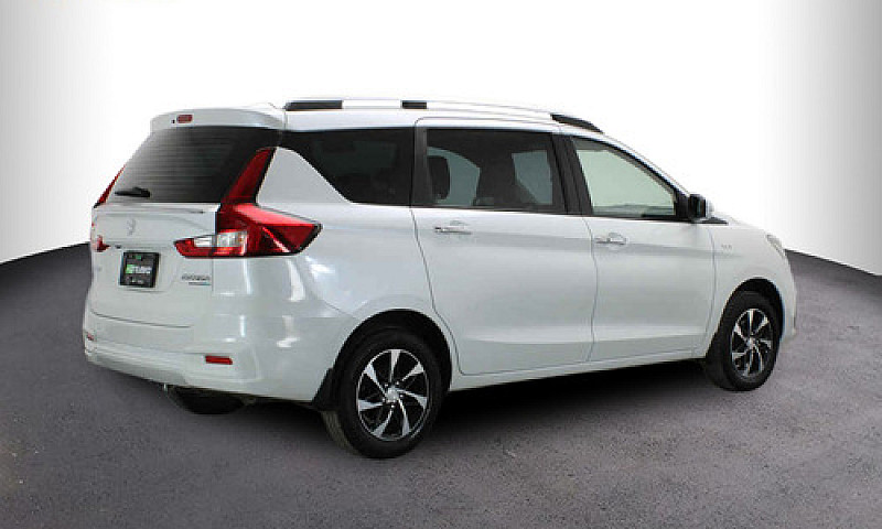 Suzuki Ertiga 2023...