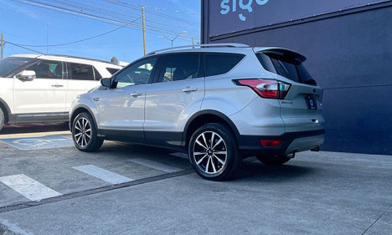 Ford Escape 2019...