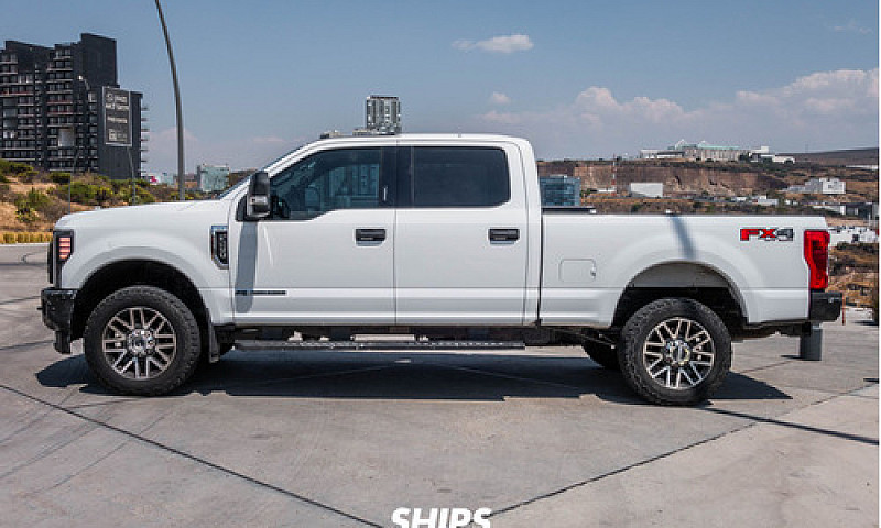 Ford F-250 2019...