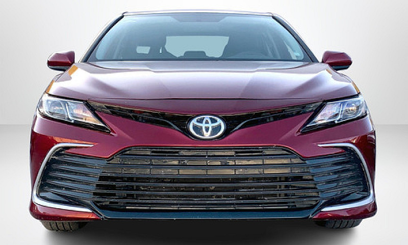 Toyota Camry 2021...