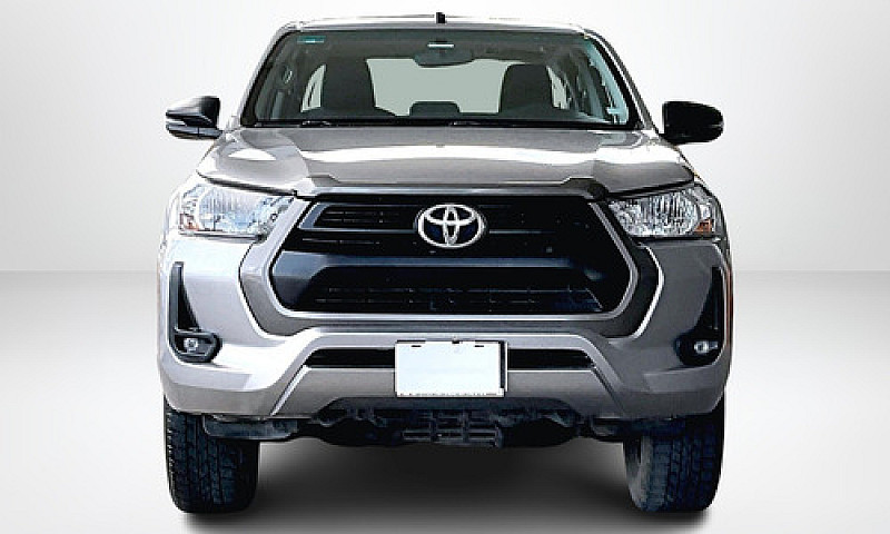 Toyota Hilux 2022...