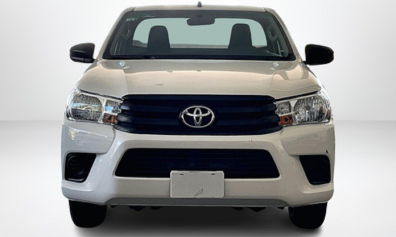 Toyota Hilux 2020...