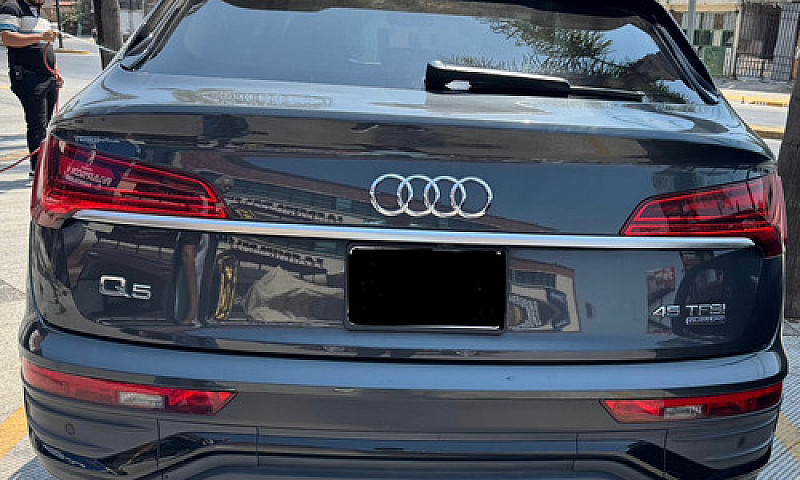 Audi Q5 2.0 L 45 Tfs...
