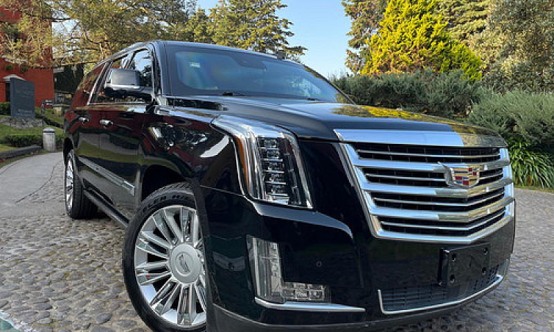 Cadillac Escalade Es...
