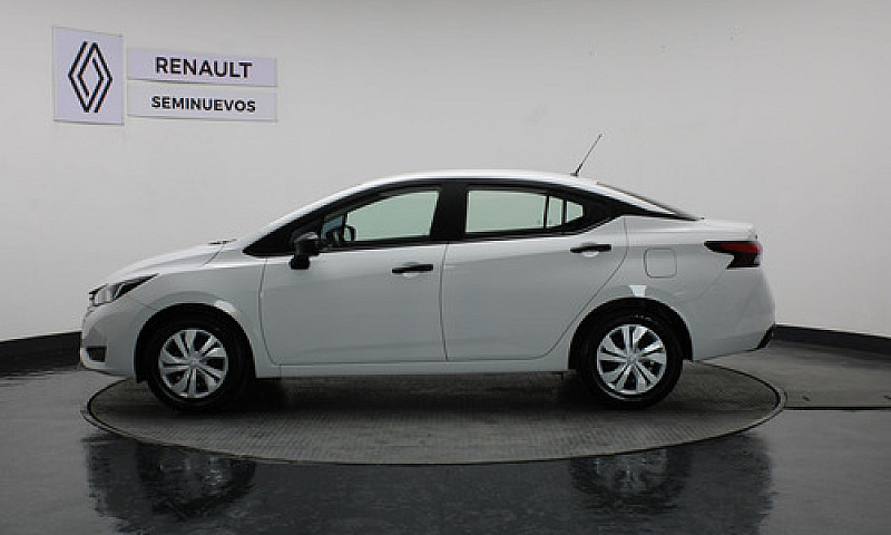 Nissan Versa 1.6 Sen...