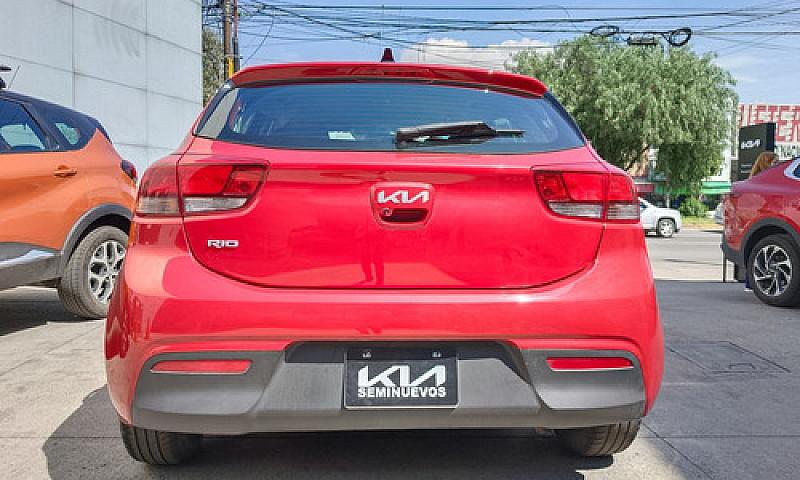 Kia Rio 2022...