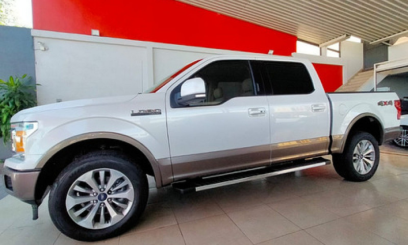 Ford Lobo Lariat 4X4...