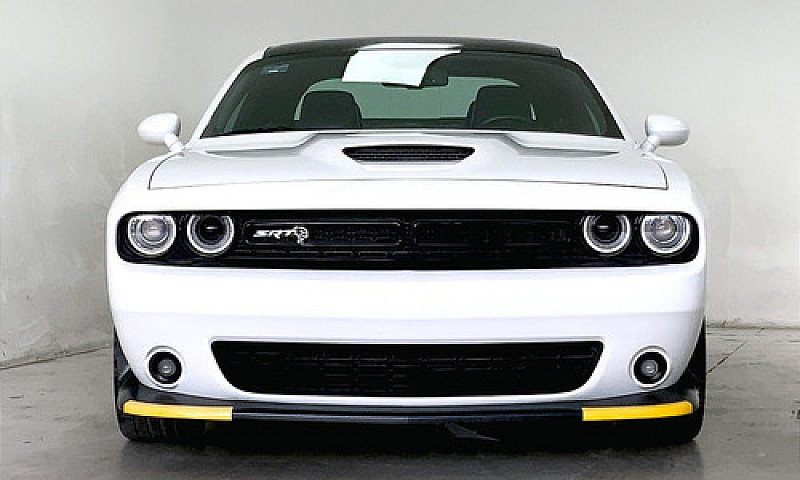 Dodge Challenger 201...