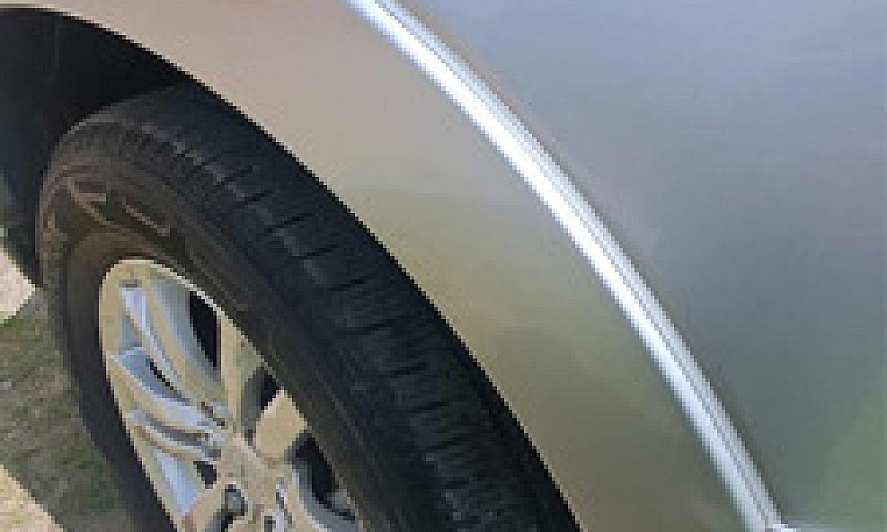 Mitsubishi Montero 3...