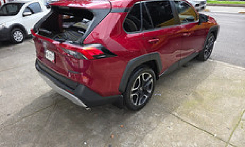 Toyota Rav4 2.5 Adve...