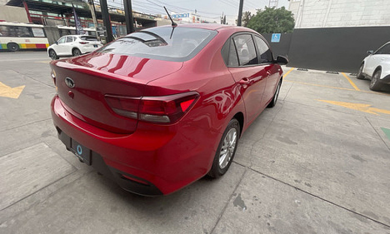 Kia Rio 2018...