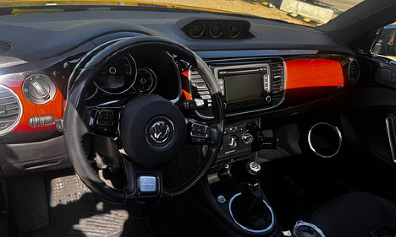 Volkswagen Beetle 2....