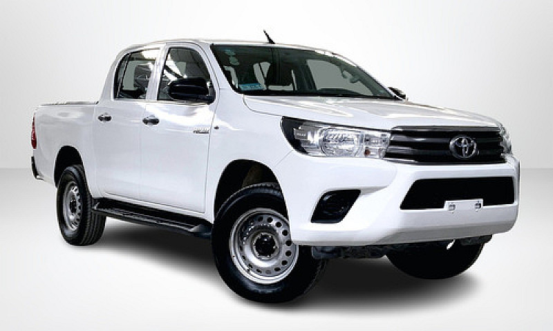 Toyota Hilux 2020...