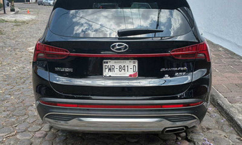 Hyundai Santa Fe 2.5...