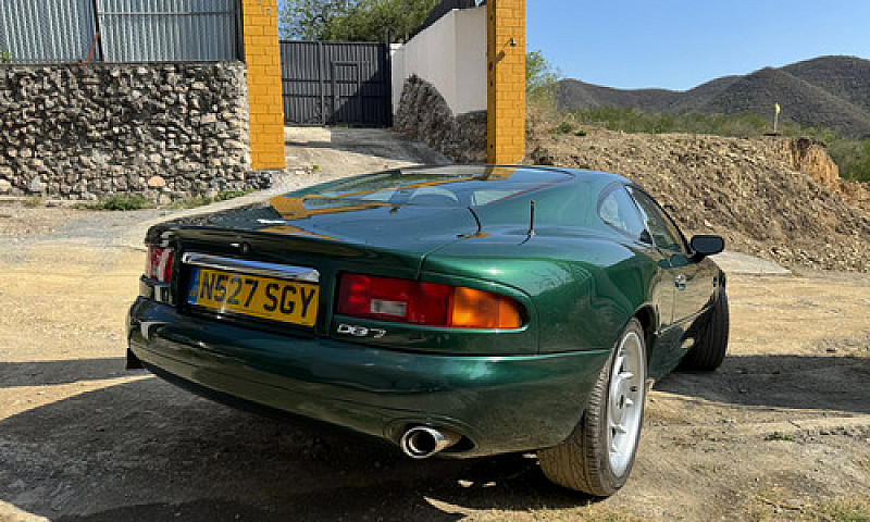 Aston Martin Db7 3.2...