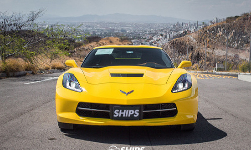 Chevrolet Corvette 2...