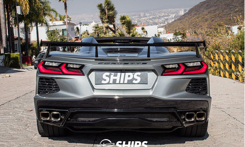 Chevrolet Corvette 2...