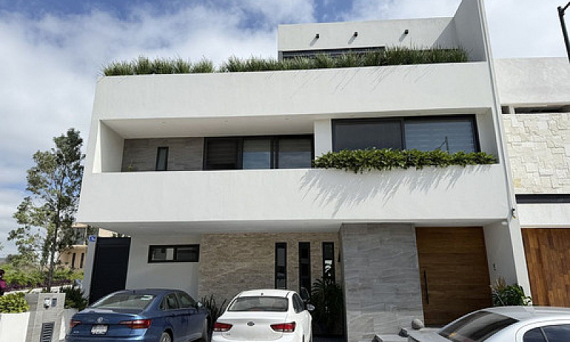 Casa Zurich - La Vis...