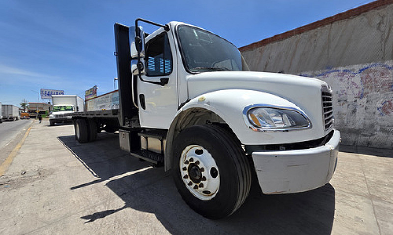 Camion Freighliner M...