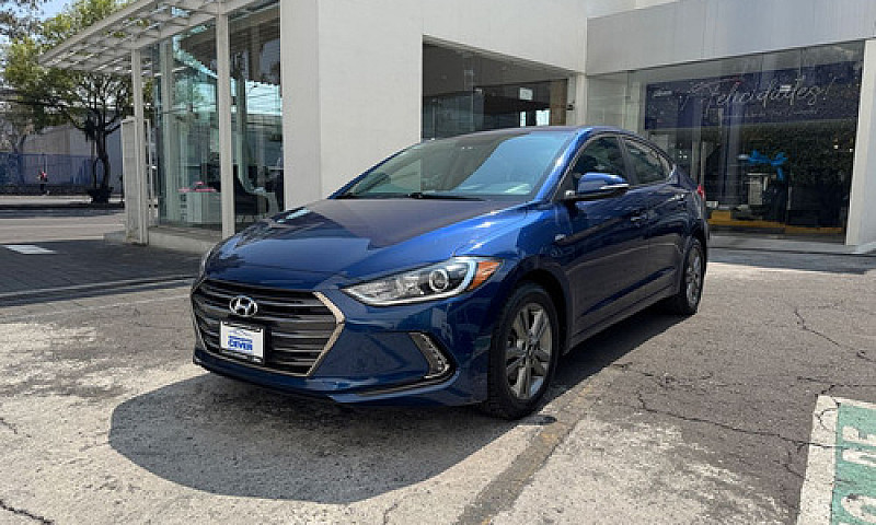 Hyundai Elantra 2017...