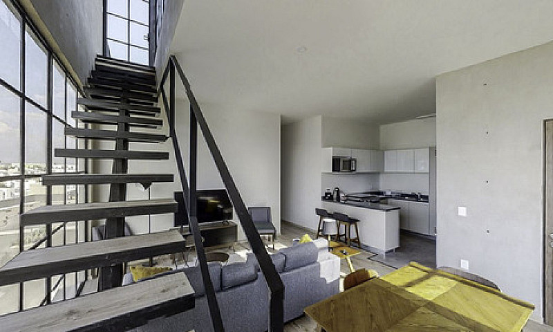 Pent House Con Roof ...