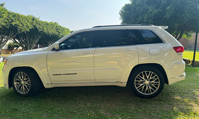 Jeep Grand Cherokee ...