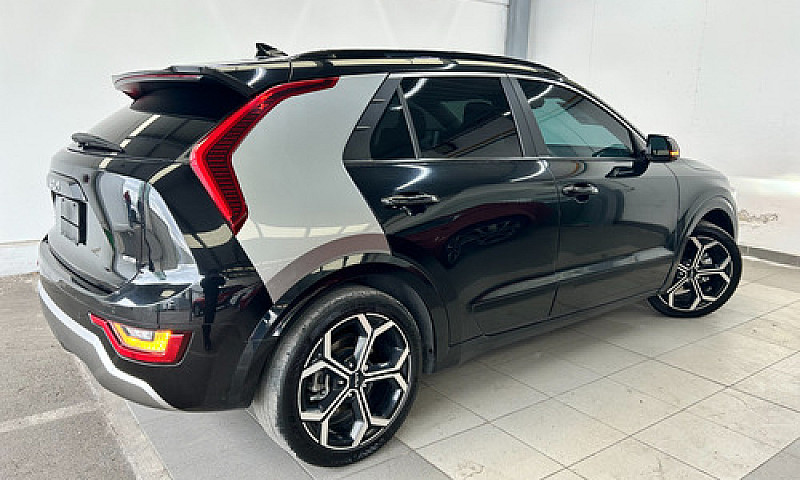 Kia Niro 2023...