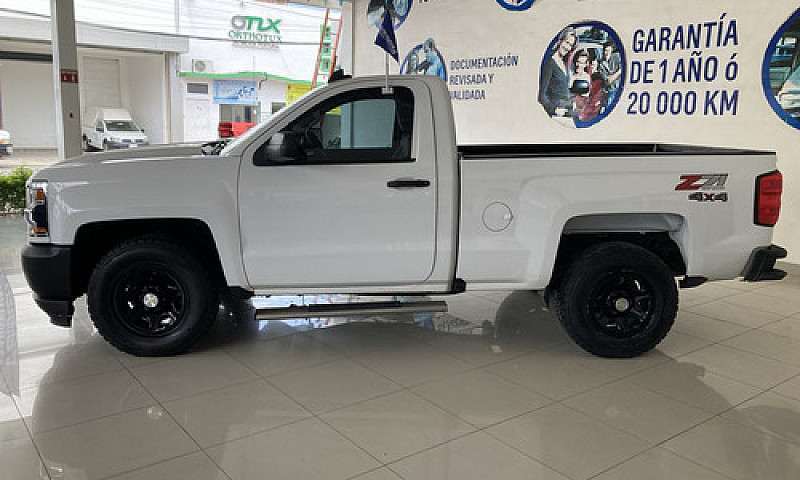Chevrolet Silverado ...