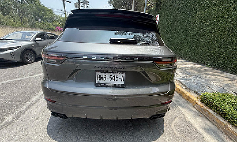 Porsche Cayenne 4.9 ...
