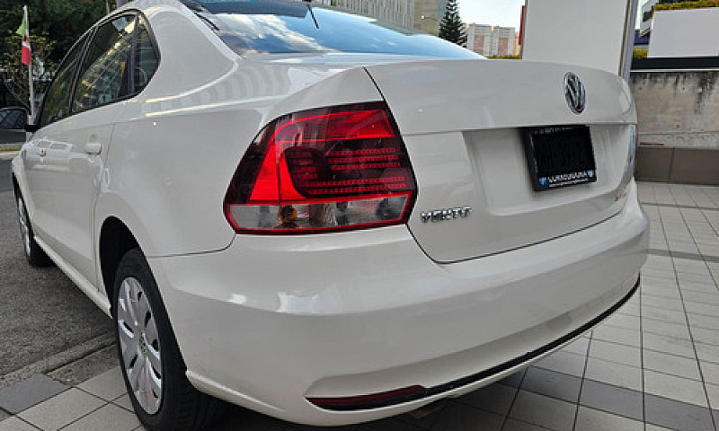 Volkswagen Vento 1.6...