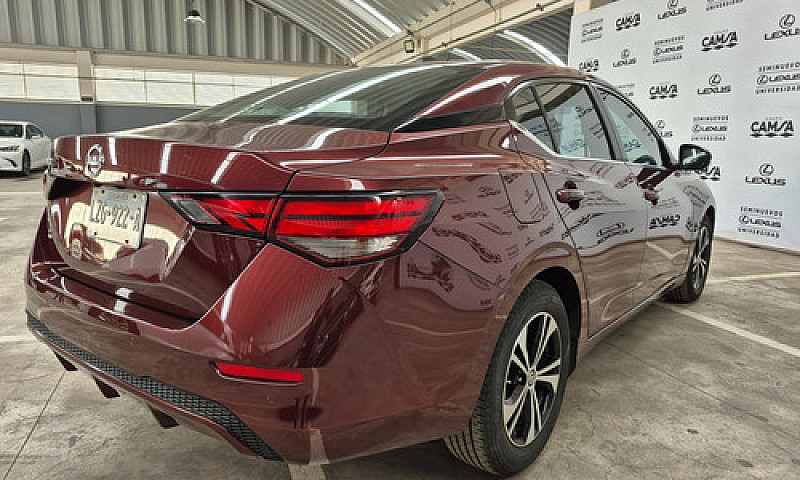 Nissan Sentra 2023...