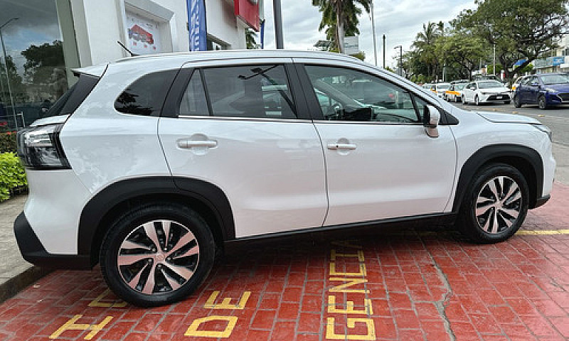 Suzuki S-Cross 2023...
