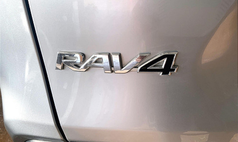 Toyota Rav4 2021...